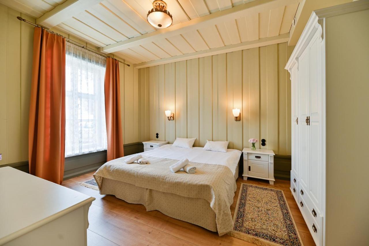Pargimaja Apartments Kuressaare Dış mekan fotoğraf